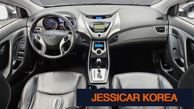 2011 Hyundai Avante MD - Thumbnail 18