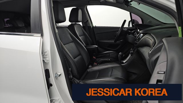 2020 Chevrolet The New Trax - Thumbnail 2
