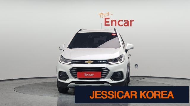 2020 Chevrolet The New Trax - Thumbnail 3