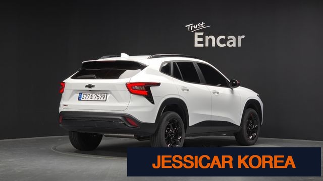 2025 Chevrolet Trax Crossover - Thumbnail 16