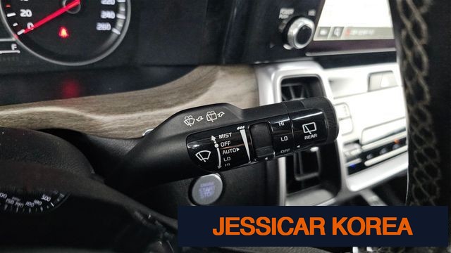 2022 Kia Sorento 4th Gen - Thumbnail 9