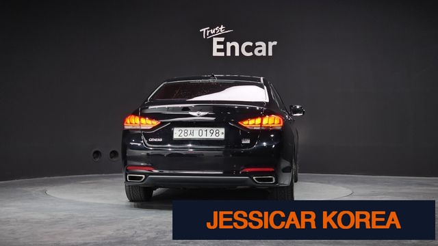 2016 Hyundai Genesis DH - Thumbnail 14