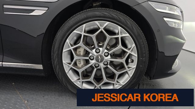 2023 Genesis G80 (RG3) - Thumbnail 2