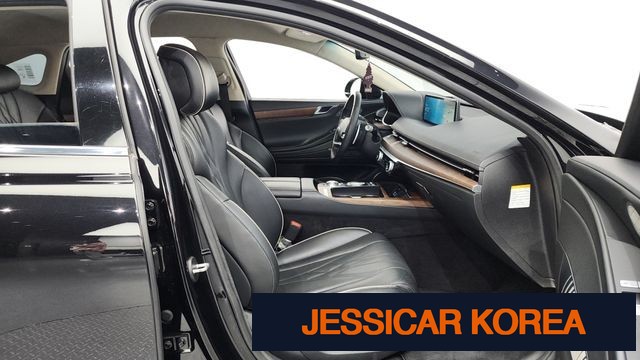 2022 Genesis Electrified G80 (RG3) - Thumbnail 6