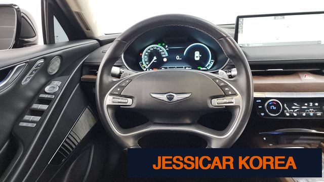 2022 Genesis Electrified G80 (RG3) - Thumbnail 17
