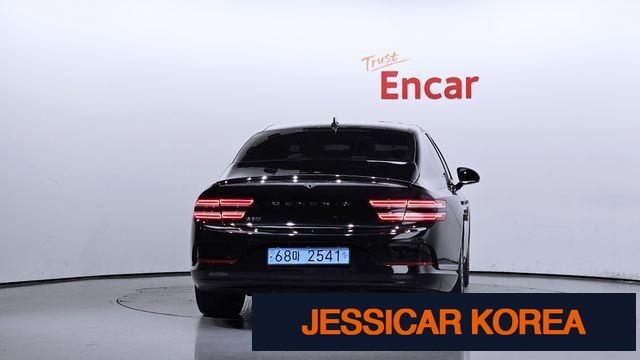 2022 Genesis Electrified G80 (RG3) - Thumbnail 20