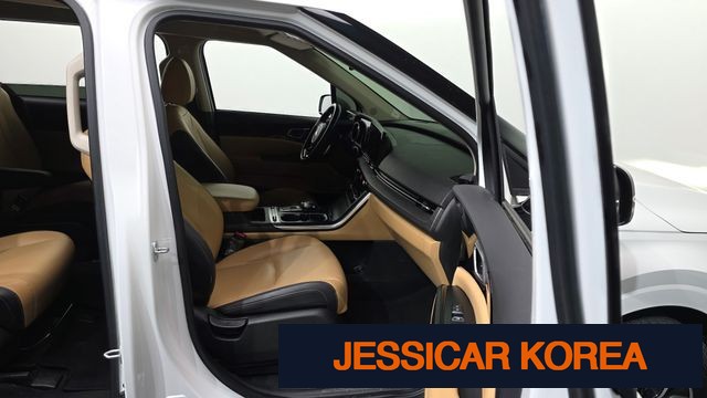 2021 Kia Carnival 4th Gen - Thumbnail 8