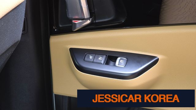 2021 Kia Carnival 4th Gen - Thumbnail 18