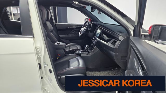 2022 KG Mobility Beautiful Korando - Thumbnail 6