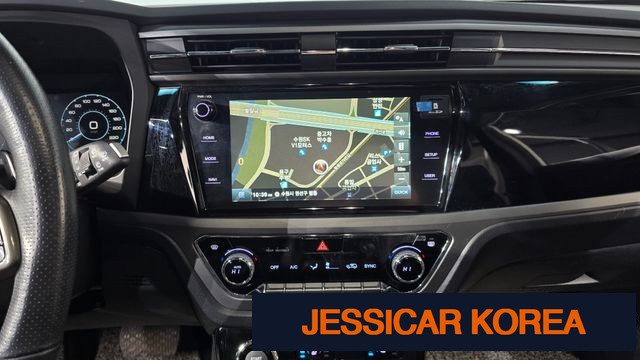 2022 KG Mobility Beautiful Korando - Thumbnail 13