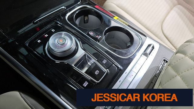 2023 Kia Carnival 4th Gen - Thumbnail 16