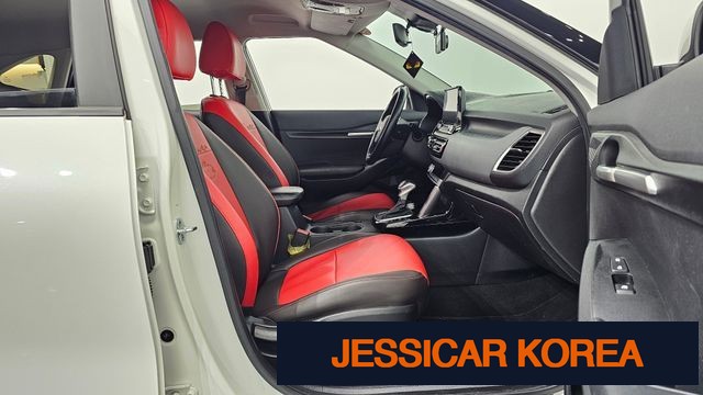 2022 Kia Seltos - Thumbnail 11