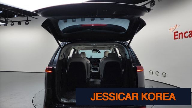 2021 Kia Carnival 4th Gen - Thumbnail 15