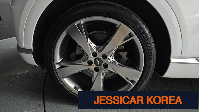 2021 Genesis GV80 - Thumbnail 8