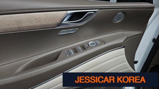 2021 Genesis GV80 - Thumbnail 17