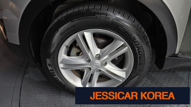 2014 KG Mobility New Korando C - Thumbnail 5