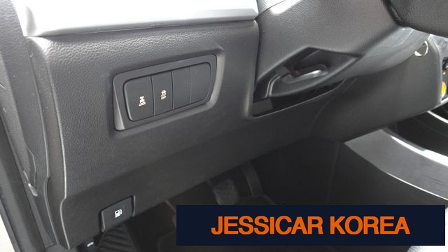 2014 KG Mobility New Korando C - Thumbnail 12