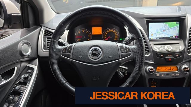 2014 KG Mobility New Korando C - Thumbnail 19