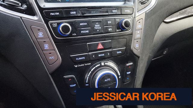 2015 Hyundai Santa Fe DM - Thumbnail 13