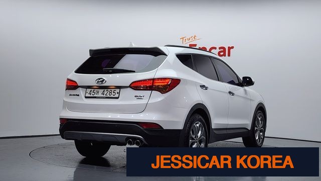 2015 Hyundai Santa Fe DM - Thumbnail 15