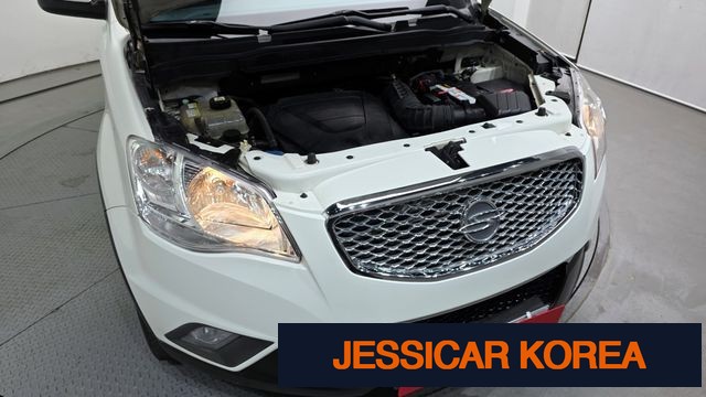 2013 KG Mobility Korando C - Thumbnail 6