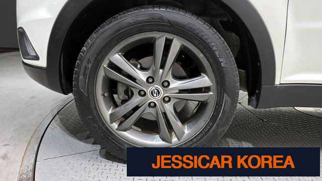 2013 KG Mobility Korando C - Thumbnail 8