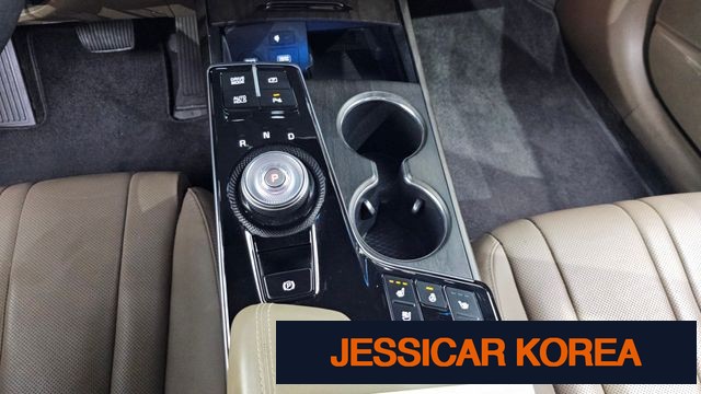 2022 Kia K8 - Thumbnail 7
