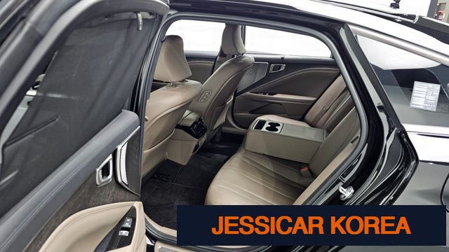 2022 Kia K8 - Thumbnail 9
