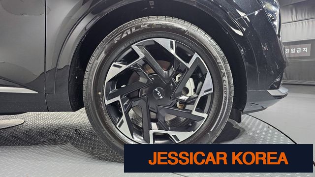 2022 Kia Sportage 5th Gen - Thumbnail 13