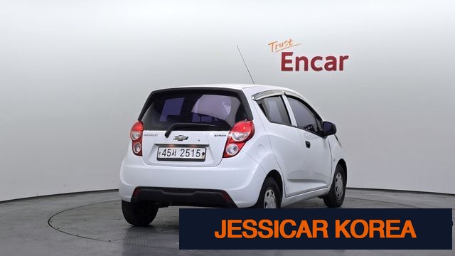 2014 Chevrolet Spark - Thumbnail 14