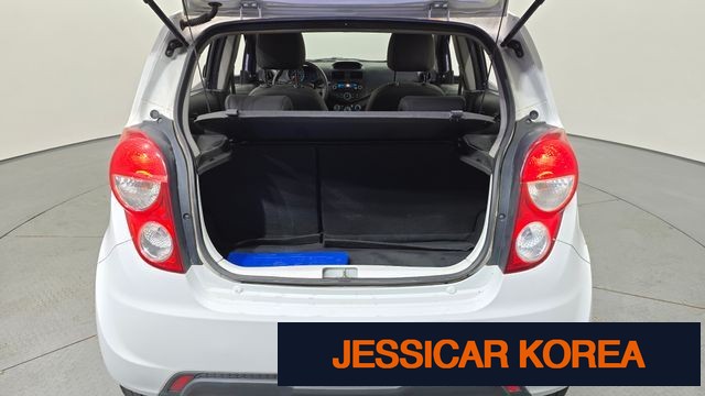 2014 Chevrolet Spark - Thumbnail 17