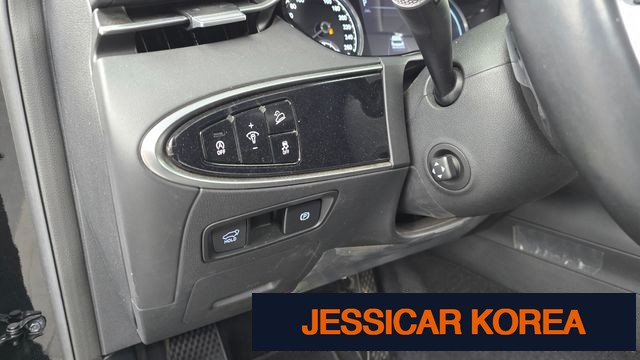2021 Genesis GV70 - Thumbnail 5