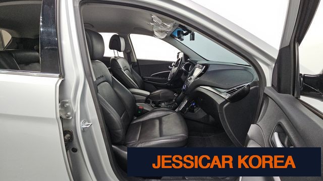 2014 Hyundai Santa Fe DM - Thumbnail 4
