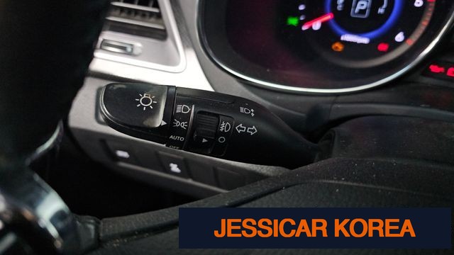 2014 Hyundai Santa Fe DM - Thumbnail 8