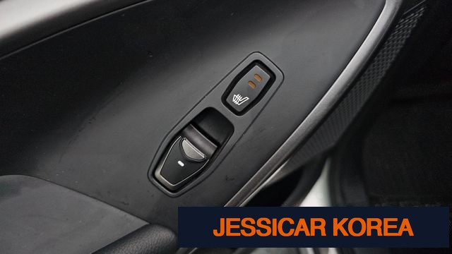 2014 Hyundai Santa Fe DM - Thumbnail 12
