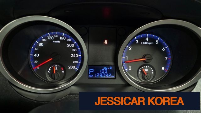 2009 Hyundai Genesis Coupe - Thumbnail 11