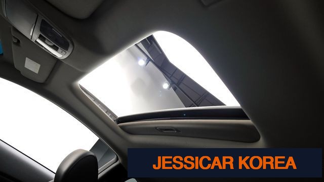 2009 Hyundai Genesis Coupe - Thumbnail 12