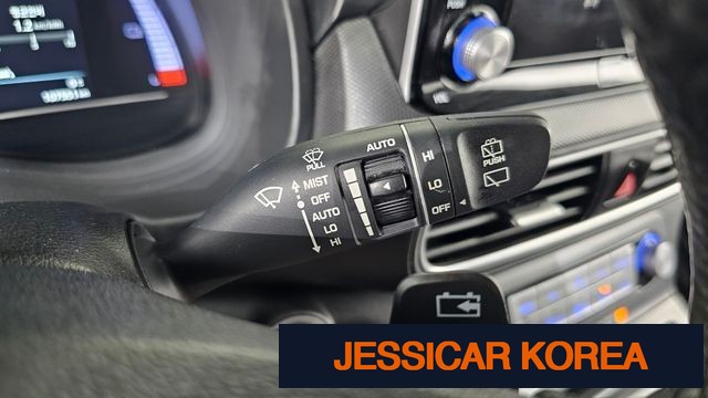 2019 Hyundai kona electric - Thumbnail 17
