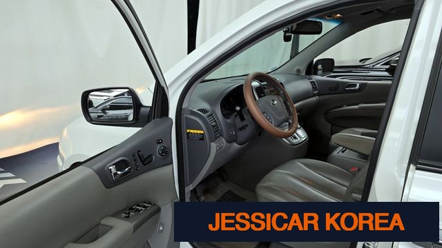 2013 Kia Carnival R - Thumbnail 8