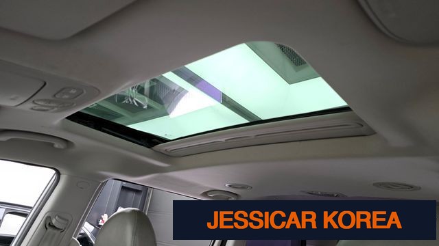 2013 Kia Carnival R - Thumbnail 10