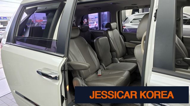 2013 Kia Carnival R - Thumbnail 13