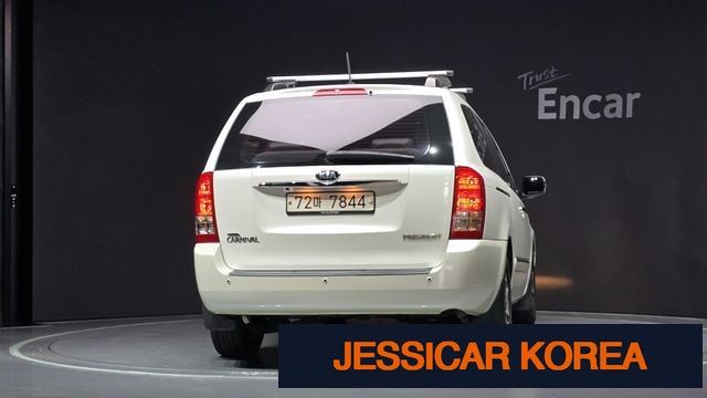 2013 Kia Carnival R - Thumbnail 14