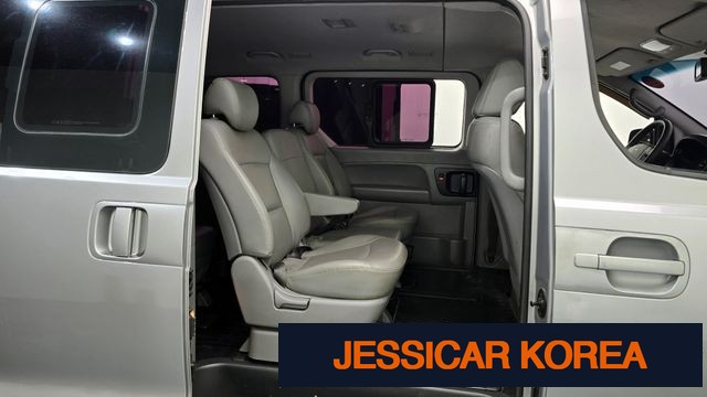 2017 Hyundai Grand Starex - Thumbnail 10