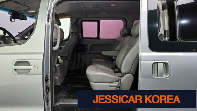 2017 Hyundai Grand Starex - Thumbnail 18