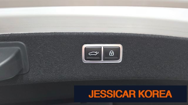 2025 Genesis G80 (RG3) - Thumbnail 8