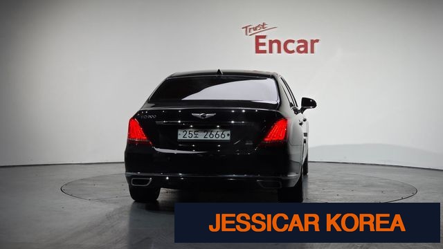 2018 Genesis EQ900 - Thumbnail 3