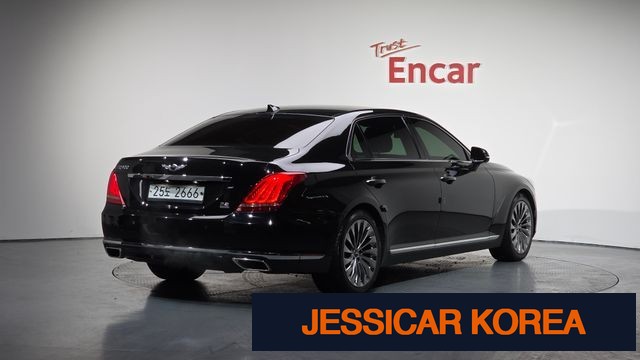 2018 Genesis EQ900 - Thumbnail 16