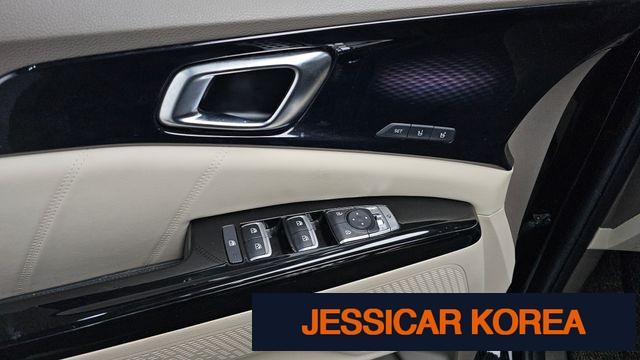 2021 Kia Carnival 4th Gen - Thumbnail 2