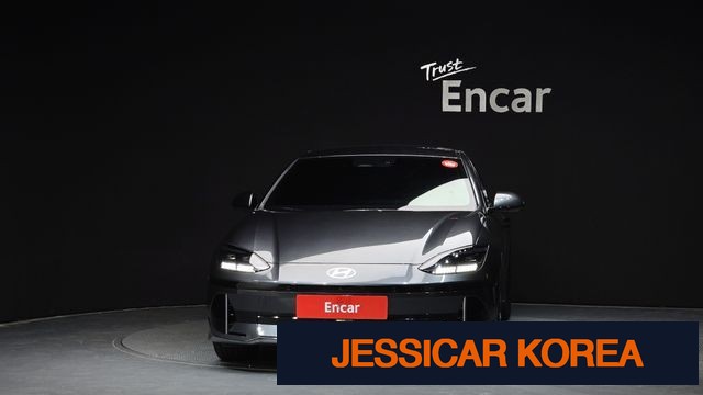 2023 Hyundai Ioniq 6 - Thumbnail 17
