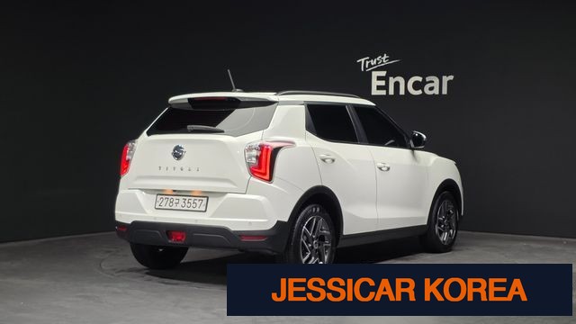 2022 KG Mobility Very New Tivoli - Thumbnail 5